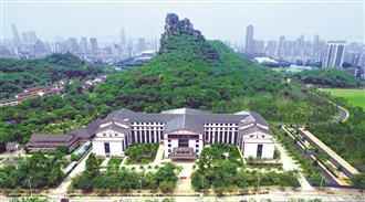 國(guó)家優(yōu)質(zhì)工程：柳州市老年活動(dòng)中心及1、2號(hào)門(mén)衛(wèi)室工程